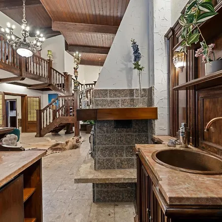 Vakantiehuis Wellness Near Vienna - Pool, Sauna & Whirlpool Purkersdorf