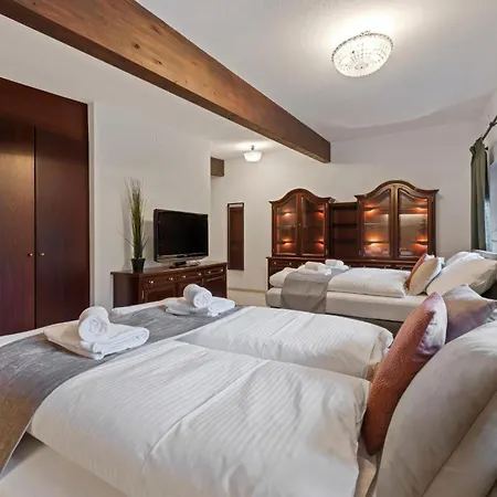 Wellness Near Vienna - Pool, Sauna & Whirlpool * Purkersdorf