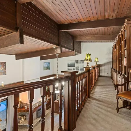 Vakantiehuis Wellness Near Vienna - Pool, Sauna & Whirlpool *